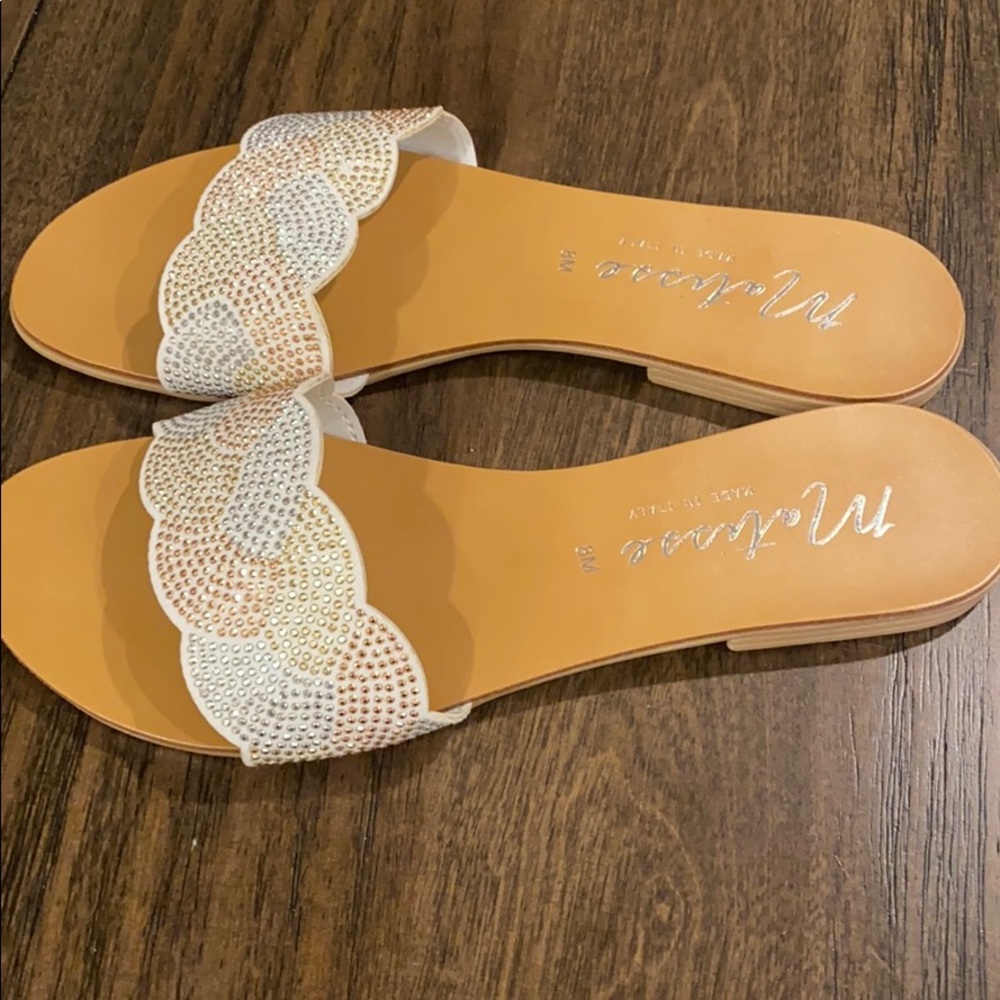 Matisse rhinestone sandals 8M. New never worn